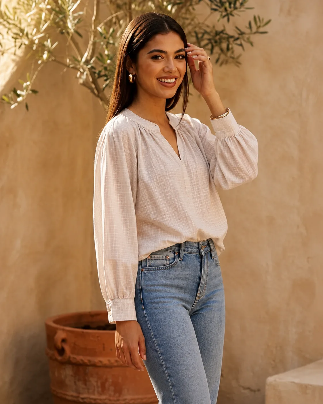 Detalle de Blusa Aurora de YACADI.