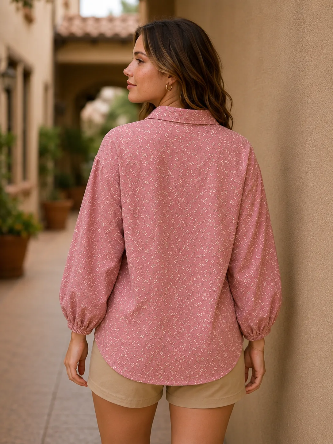 Detalle de Blusa Mariposa Moscu de YACADI.
