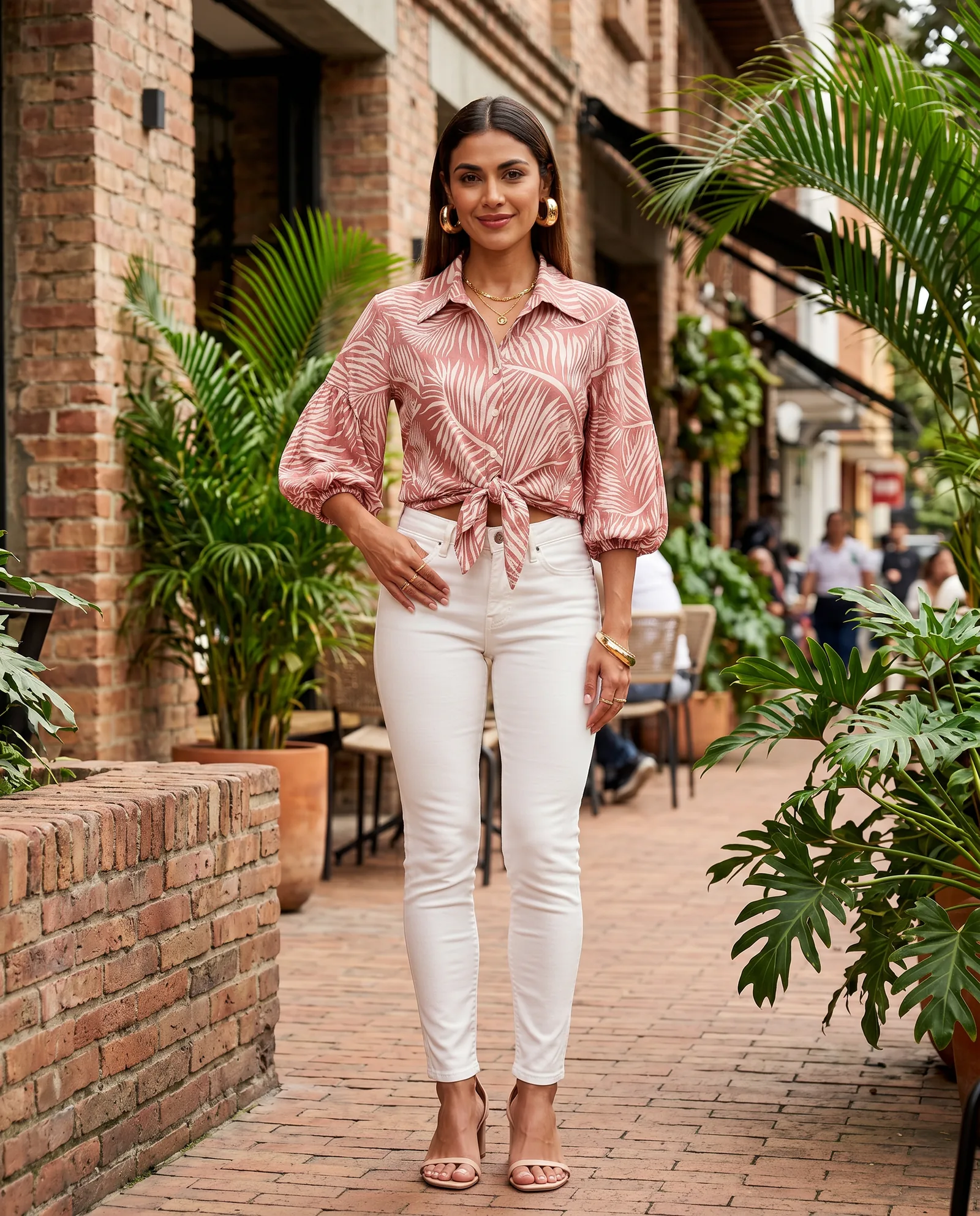 Detalle de Blusa Murcielago Momma de YACADI.
