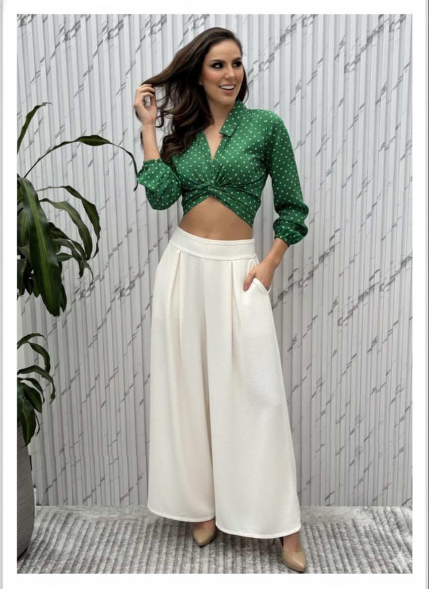 Detalle de Pantalon Palazzo de YACADI.